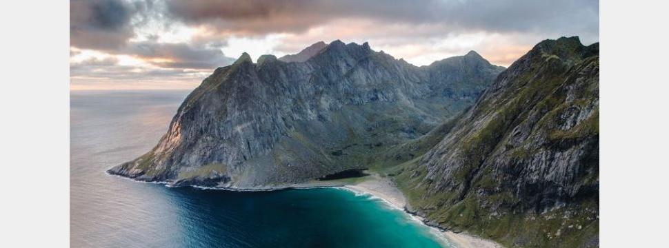 Фотообои в гостинную